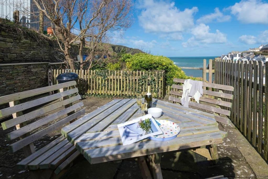 Scuppers, Port Isaac Bay Holidays Exterior foto